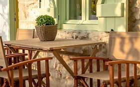 Mourelo Home